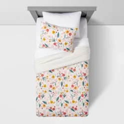 Floral Garden Cotton Kids' Comforter Set - Pillowfort™ -Love To Dream Baby Shop GUEST 0c021c26 0b72 4d43 b7d5 6ec834a847ad