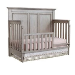 Oxford Baby Kenilworth 4-in-1 Convertible Crib
