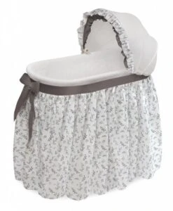 Badger Basket Wishes Oval Bassinet -Love To Dream Baby Shop GUEST 59aa70e0 8bec 4a3c a275 a86887b8aceb