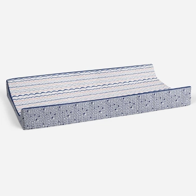 Bacati - Olivia Printed Garland Coral/Navy Quilted Changing Pad Cover 4 Bacati - Olivia Printed Garland Coral/Navy Quilted Changing Pad Cover - Image 2
