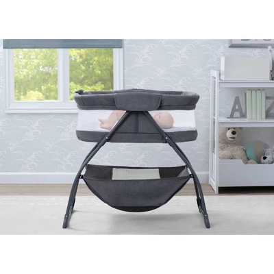 Delta Children TravelMate Compact Fold Bassinet - Gray Tweed 4 Delta Children TravelMate Compact Fold Bassinet - Gray Tweed - Image 2