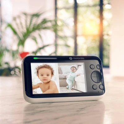 Motorola 5.0" Motorized Wi-Fi Video Baby Monitor - Two Camera- PIP1510-2 CONNECT 7 Motorola 5.0" Motorized Wi-Fi Video Baby Monitor - Two Camera- PIP1510-2 CONNECT - Image 5