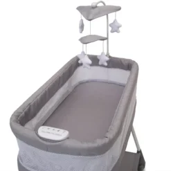 Simmons Kids' Shooting Star Rocking Bassinet With Airflow Mesh - Platinum -Love To Dream Baby Shop GUEST b83c3a53 b649 4c5f 9317 bf74758a427c