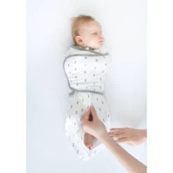SwaddleDesigns Omni Swaddle Sack Swaddle Wrap - White - S - 0-3 Months -Love To Dream Baby Shop GUEST cbdacdb9 00fe 45bd 8c6b 3f07c7c99191