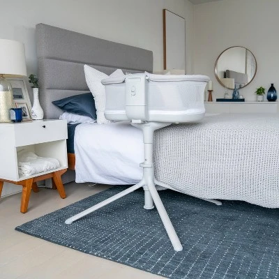 HALO Innovations BassiNest Swivel Sleeper 3.0 8 HALO Innovations BassiNest Swivel Sleeper 3.0 - Image 6